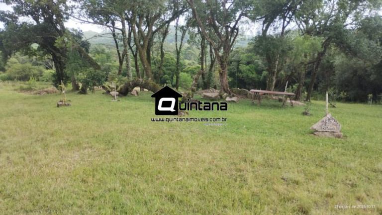 Imagem Imóvel com 4 Quartos à Venda, 380.000 m² em Cascata - Pelotas Imagem Imóvel com 4 Quartos à Venda, 380.000 m² em Cascata - Pelotas