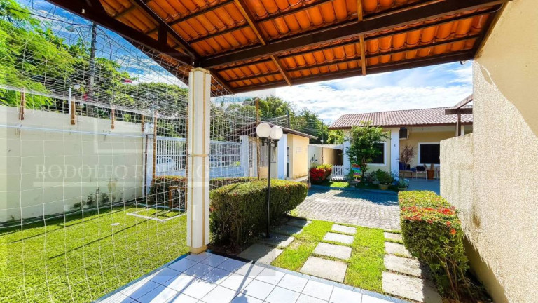 Imagem Casa de Condomínio com 3 Quartos à Venda, 83 m² em Lagoa Redonda - Fortaleza