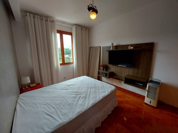 Imagem Casa com 3 Quartos à Venda, 260 m² em Jardim Cascata - Teresópolis Imagem Casa com 3 Quartos à Venda, 260 m² em Jardim Cascata - Teresópolis