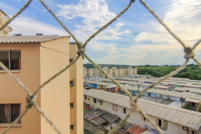 Imagem Imóvel com 2 Quartos à Venda, 43 m² em Vila Nova - Porto Alegre Imagem Imóvel com 2 Quartos à Venda, 43 m² em Vila Nova - Porto Alegre