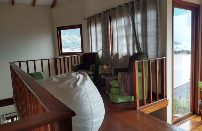 Imagem Casa com 3 Quartos à Venda, 222 m² em São Francisco Da Praia - São Sebastião Imagem Casa com 3 Quartos à Venda, 222 m² em São Francisco Da Praia - São Sebastião