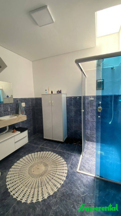 Imagem Casa com 3 Quartos à Venda, 200 m² em Boqueirão - Santos