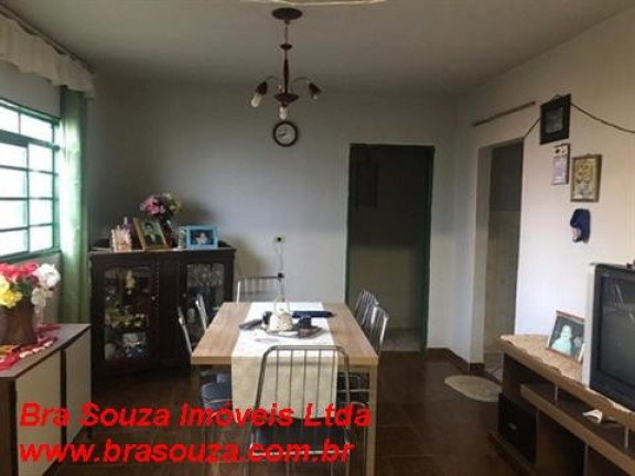 Imagem Casa com 3 Quartos à Venda, 120 m² em Jardim Brasil - Botucatu Imagem Casa com 3 Quartos à Venda, 120 m² em Jardim Brasil - Botucatu