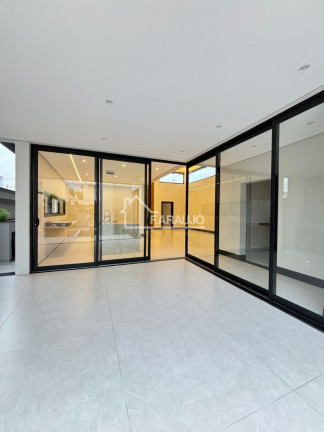 Imagem Imóvel com 3 Quartos à Venda, 247 m² em Jardim Residencial Mont Blanc - Sorocaba Imagem Imóvel com 3 Quartos à Venda, 247 m² em Jardim Residencial Mont Blanc - Sorocaba