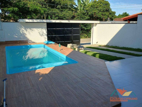 Sobrado com 3 Quartos à Venda, 129 m² em Jardim Mariella - Caraguatatuba