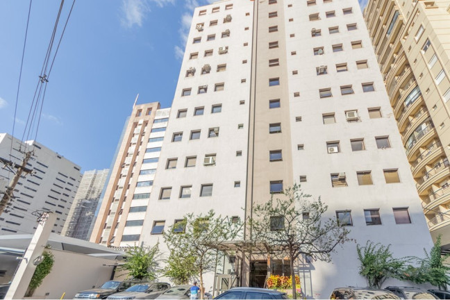 Sala Comercial à Venda, 47 m² em Vila Nova Conceição - São Paulo