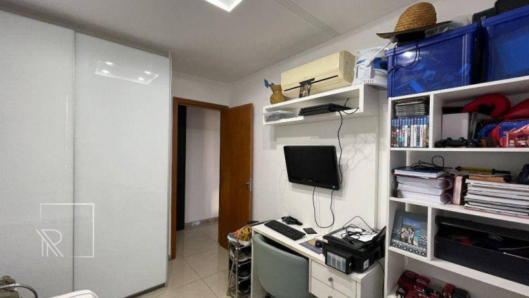 Imagem Apartamento com 4 Quartos à Venda, 145 m² em Praia Da Costa - Vila Velha Imagem Apartamento com 4 Quartos à Venda, 145 m² em Praia Da Costa - Vila Velha
