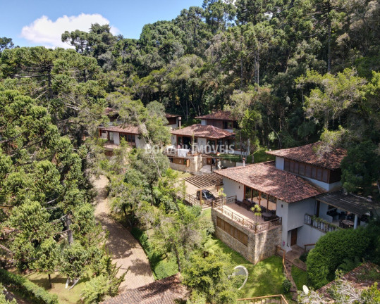 Imagem Casa com 4 Quartos à Venda, 405 m² em Região Do Vale Encantado - Campos Do Jordão Imagem Casa com 4 Quartos à Venda, 405 m² em Região Do Vale Encantado - Campos Do Jordão