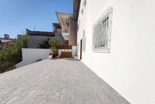Imagem Casa com 4 Quartos à Venda, 340 m² em Jardim Atlântico - Florianópolis Imagem Casa com 4 Quartos à Venda, 340 m² em Jardim Atlântico - Florianópolis