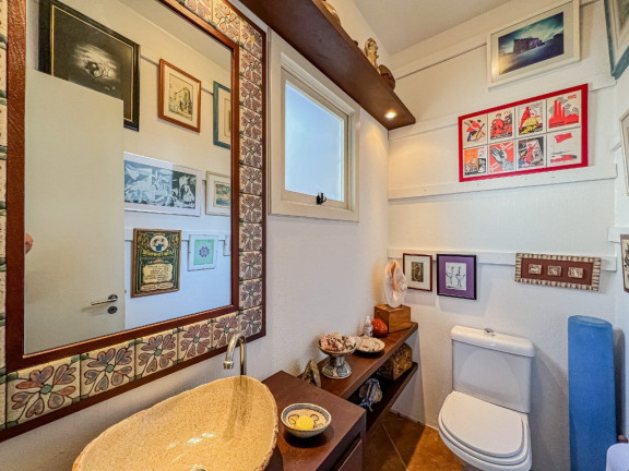 Imagem Imóvel com 2 Quartos à Venda, em Petrópolis - Porto Alegre Imagem Imóvel com 2 Quartos à Venda, em Petrópolis - Porto Alegre