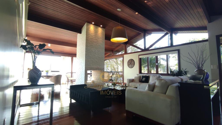 Imagem Casa com 4 Quartos à Venda, 420 m² em Várzea - Teresópolis Imagem Casa com 4 Quartos à Venda, 420 m² em Várzea - Teresópolis