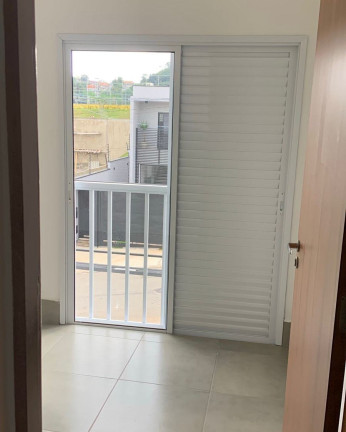 Imagem Sobrado com 3 Quartos à Venda, 88 m² em Villas Do Jaguari - Santana De Parnaíba Imagem Sobrado com 3 Quartos à Venda, 88 m² em Villas Do Jaguari - Santana De Parnaíba
