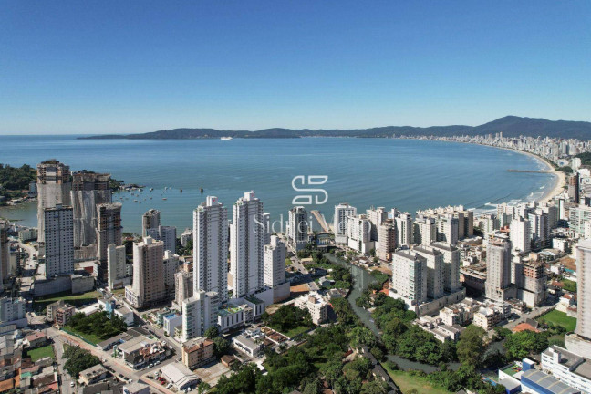 Imagem Apartamento com 4 Quartos à Venda, 130 m² em Centro - Itapema