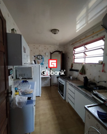 Imagem Casa com 4 Quartos à Venda, em Todos Os Santos - Montes Claros Imagem Casa com 4 Quartos à Venda, em Todos Os Santos - Montes Claros