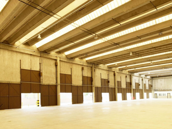 Imagem Galpão para Alugar, 6.961 m² em Sítio Tamboré/jubran - Barueri Imagem Galpão para Alugar, 6.961 m² em Sítio Tamboré/jubran - Barueri