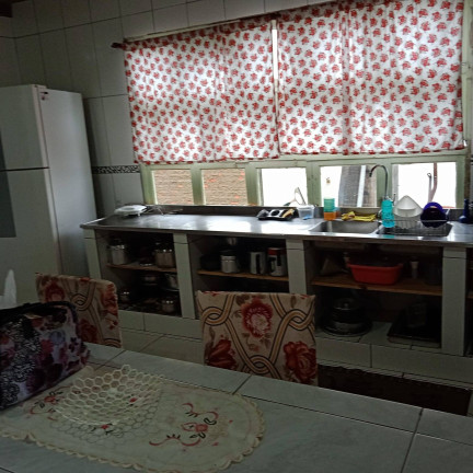 Imagem Casa com 4 Quartos à Venda, em Capão Da Canoa Imagem Casa com 4 Quartos à Venda, em Capão Da Canoa