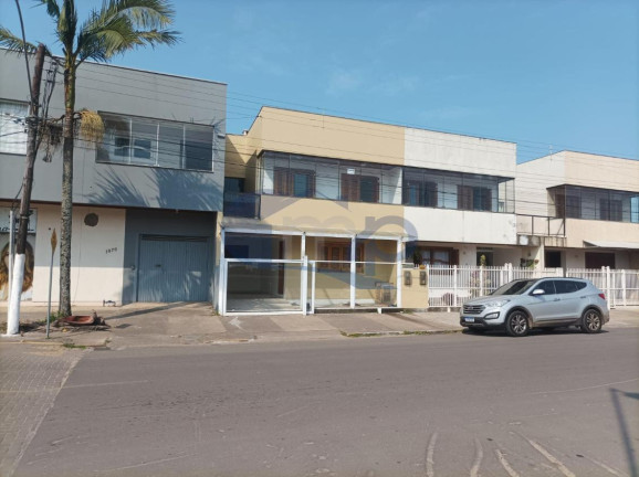 Sobrado com 3 Quartos à Venda, 126 m² em Stan - Torres