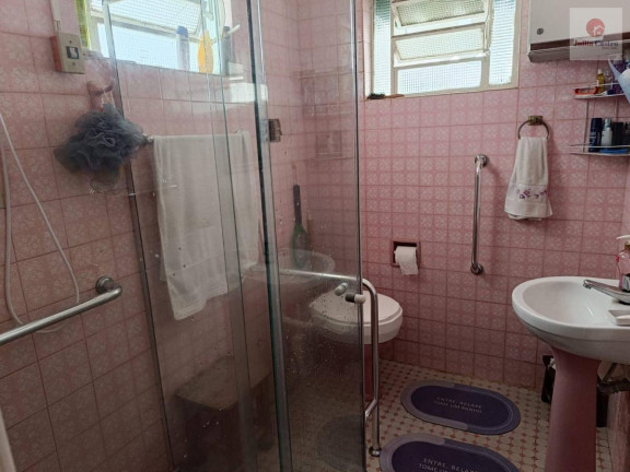 Imagem Casa com 4 Quartos à Venda, 200 m² Imagem Casa com 4 Quartos à Venda, 200 m²