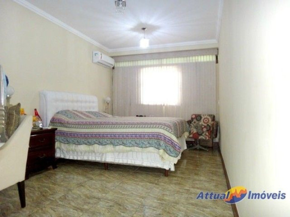 Imagem Casa com 4 Quartos à Venda, 233 m² em Fazendinha - Teresópolis Imagem Casa com 4 Quartos à Venda, 233 m² em Fazendinha - Teresópolis