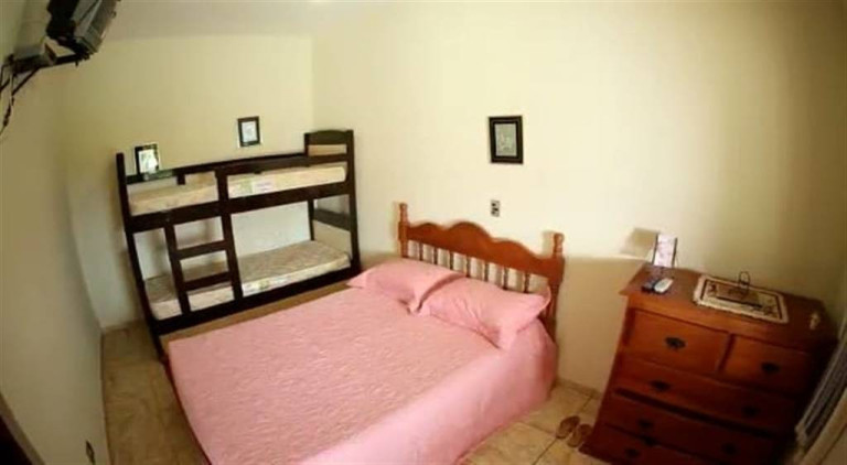 Imagem Imóvel com 3 Quartos à Venda, em Tres Barras - Serra Negra Imagem Imóvel com 3 Quartos à Venda, em Tres Barras - Serra Negra