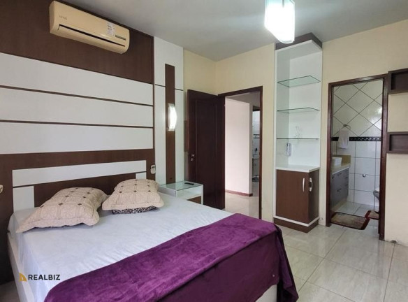 Imagem Casa com 2 Quartos à Venda, 1.098 m² em Fazenda Da Armação - Governador Celso Ramos