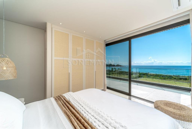 Imagem Casa de Condomínio com 5 Quartos à Venda, 458 m² em Praia Do Estaleiro - Balneário Camboriú