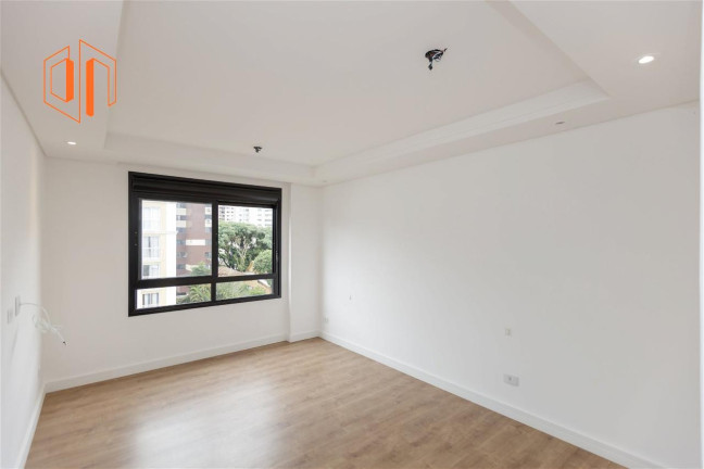 Imagem Apartamento com 3 Quartos à Venda, 141 m² em água Verde - Curitiba Imagem Apartamento com 3 Quartos à Venda, 141 m² em água Verde - Curitiba
