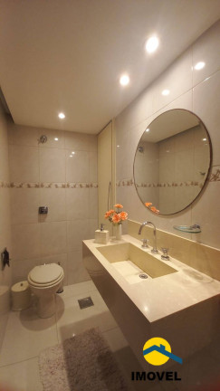 Imagem Apartamento com 4 Quartos à Venda, 220 m² em Icaraí - Niterói