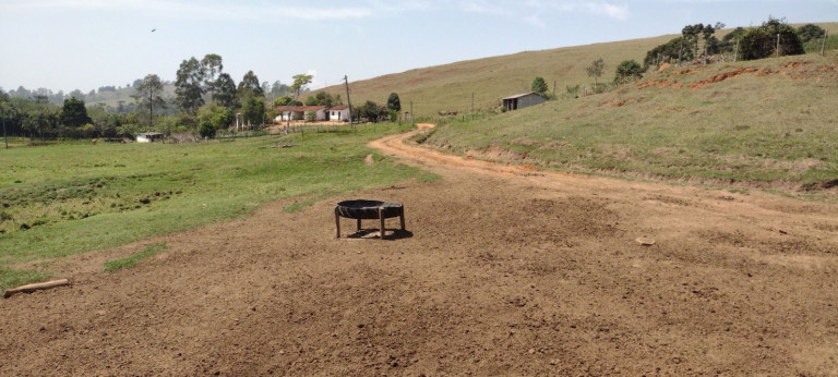 Imagem Fazenda à Venda, 100 m² em Centro - Guaratinguetá Imagem Fazenda à Venda, 100 m² em Centro - Guaratinguetá