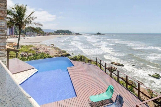 Imagem Casa com 4 Quartos à Venda, 550 m² em São Paulo Imagem Casa com 4 Quartos à Venda, 550 m² em São Paulo