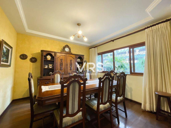 Imagem Casa com 3 Quartos à Venda, 141 m² em Várzea - Teresópolis Imagem Casa com 3 Quartos à Venda, 141 m² em Várzea - Teresópolis