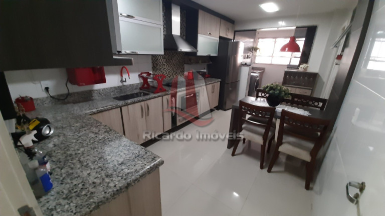 Imagem Imóvel com 3 Quartos à Venda, 106 m² em Braga - Cabo Frio Imagem Imóvel com 3 Quartos à Venda, 106 m² em Braga - Cabo Frio