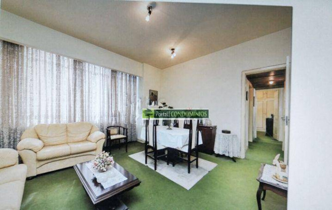 Imagem Apartamento com 3 Quartos à Venda, 130 m² em Centro - Curitiba
