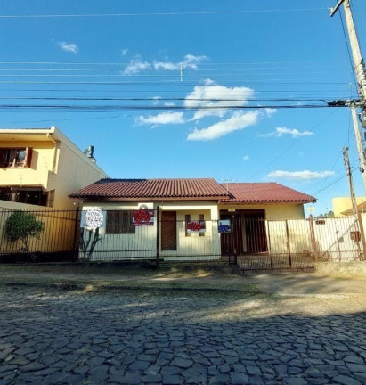 Imagem Casa com 3 Quartos à Venda, 69 m² em Camobi - Santa Maria Imagem Casa com 3 Quartos à Venda, 69 m² em Camobi - Santa Maria