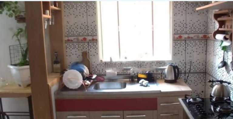 Imagem Casa com 6 Quartos à Venda, 190 m² em Camobi - - Santa Maria