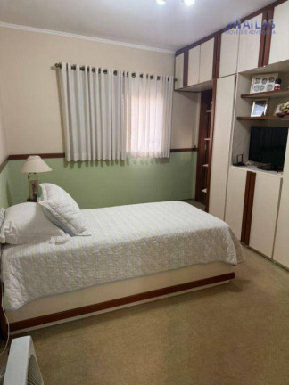 Imagem Sobrado com 3 Quartos à Venda, 241 m² em Parque Novo Mundo - São Paulo Imagem Sobrado com 3 Quartos à Venda, 241 m² em Parque Novo Mundo - São Paulo