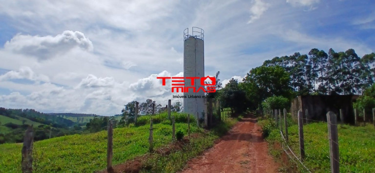 Imagem Imóvel com 3 Quartos à Venda, 80 m² em Zona Rural - Dom Viçoso