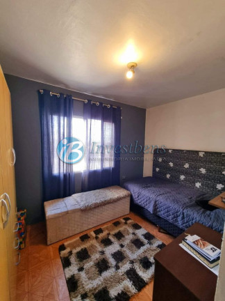 Imagem Casa com 4 Quartos à Venda, 190 m² em Novo Mundo - Curitiba Imagem Casa com 4 Quartos à Venda, 190 m² em Novo Mundo - Curitiba