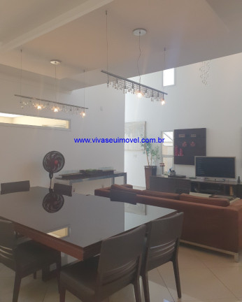 Imagem Casa com 3 Quartos à Venda, em Jardim Portal Dos Ipês - Indaiatuba Imagem Casa com 3 Quartos à Venda, em Jardim Portal Dos Ipês - Indaiatuba
