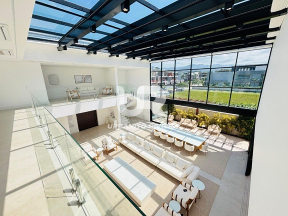 Imagem Casa com 6 Quartos à Venda, 940 m² em Riviera | Módulo 16 - Bertioga Imagem Casa com 6 Quartos à Venda, 940 m² em Riviera | Módulo 16 - Bertioga