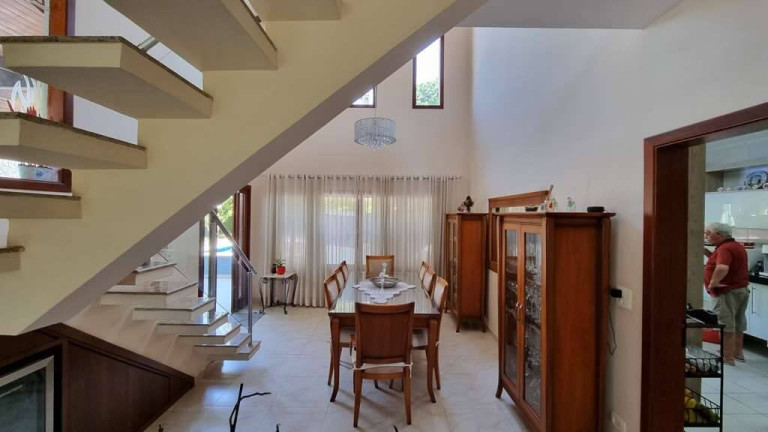 Imagem Casa com 4 Quartos à Venda, 380 m² em Jardim Indaiá - Embu Das Artes Imagem Casa com 4 Quartos à Venda, 380 m² em Jardim Indaiá - Embu Das Artes