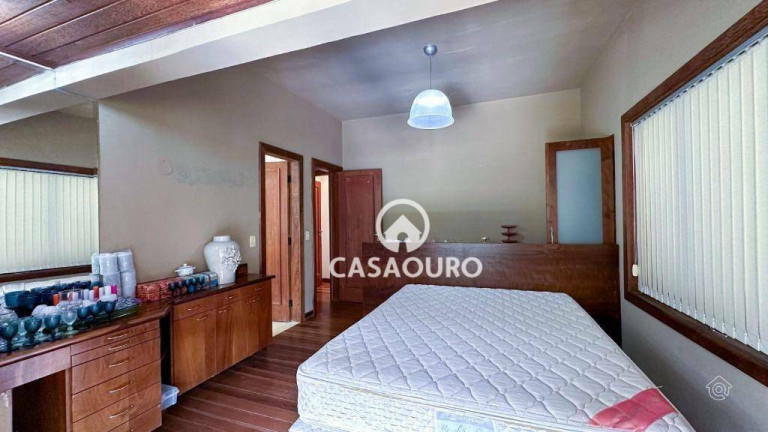 Imagem Casa com 3 Quartos à Venda, 360 m² em Pasargada - Nova Lima Imagem Casa com 3 Quartos à Venda, 360 m² em Pasargada - Nova Lima