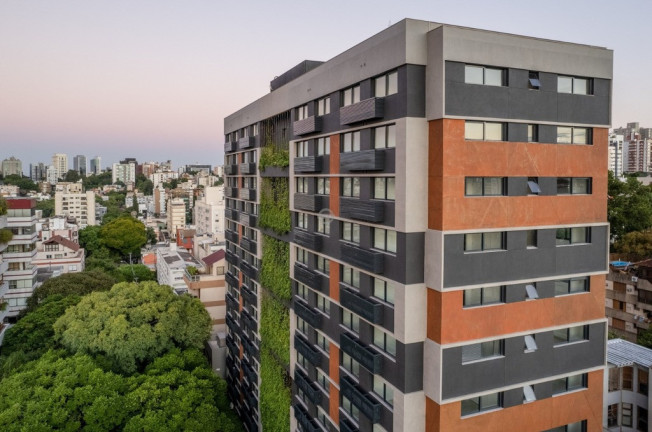 Imagem Imóvel com 1 Quarto à Venda, em Mont Serrat - Porto Alegre Imagem Imóvel com 1 Quarto à Venda, em Mont Serrat - Porto Alegre