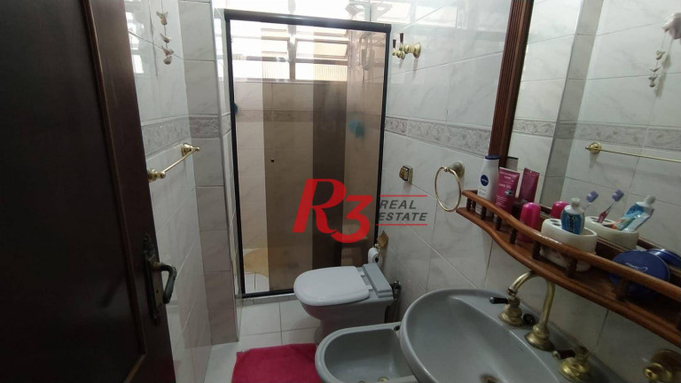 Imagem Apartamento com 3 Quartos à Venda, 180 m² em Gonzaga - Santos Imagem Apartamento com 3 Quartos à Venda, 180 m² em Gonzaga - Santos