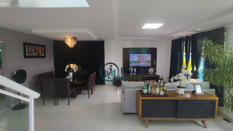 Imagem Casa com 3 Quartos à Venda, 240 m² em Arsenal - São Gonçalo Imagem Casa com 3 Quartos à Venda, 240 m² em Arsenal - São Gonçalo