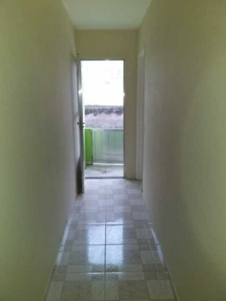 Imagem Imóvel com 2 Quartos à Venda, 100 m² em Guaratiba - Rio De Janeiro Imagem Imóvel com 2 Quartos à Venda, 100 m² em Guaratiba - Rio De Janeiro