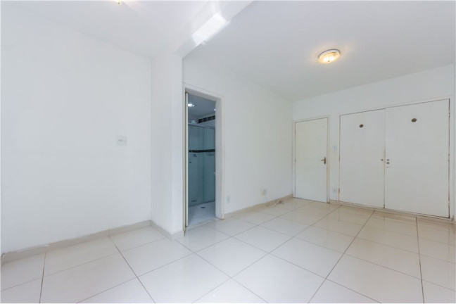 Imagem Imóvel com 3 Quartos à Venda, em Pinheiros - São Paulo Imagem Imóvel com 3 Quartos à Venda, em Pinheiros - São Paulo
