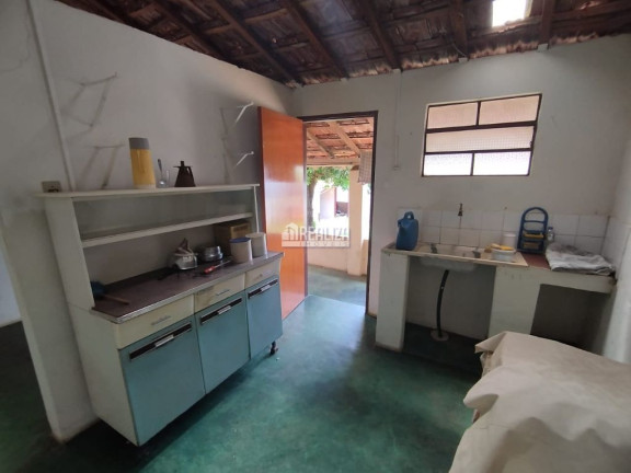 Imagem Casa com 4 Quartos à Venda, 350 m² em São Benedito - Uberaba Imagem Casa com 4 Quartos à Venda, 350 m² em São Benedito - Uberaba