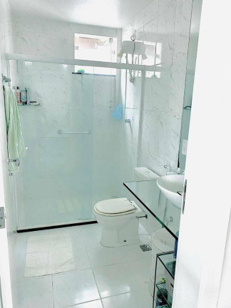 Imagem Casa com 4 Quartos à Venda, 536 m² em Abrantes - Camaçari