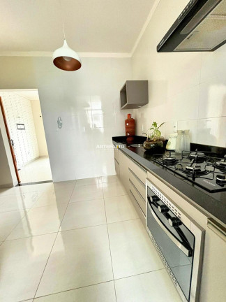 Imagem Apartamento com 2 Quartos à Venda, 80 m² Imagem Apartamento com 2 Quartos à Venda, 80 m²